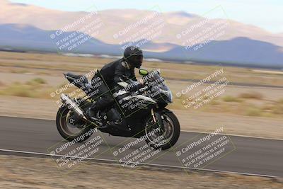 media/Sep-11-2022-SoCal Trackdays (Sun) [[81b7e951af]]/Back Straight Speed (850am)/